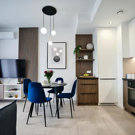 Bliss 16 By Housine * Zator