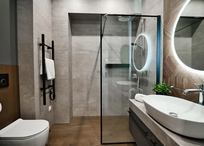 Apartment Bliss 16 By Housine