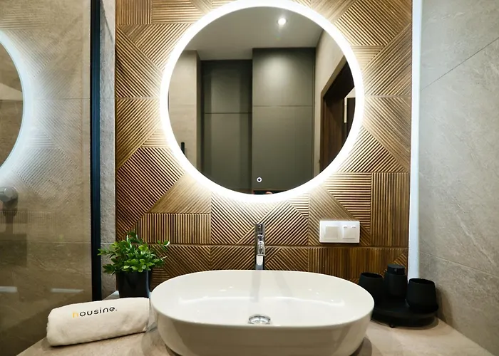 Apartment Bliss 16 By Housine